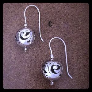 Silpada spinning Sterling Silver Earrings
